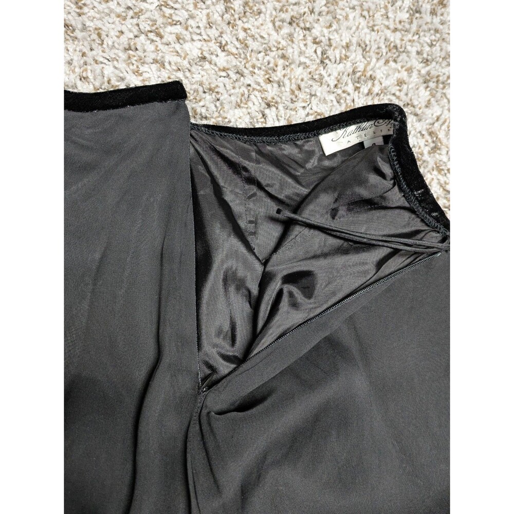 Womens Black Maxi Skirt Size 4 Rayon Silk Velvet Stamped Flowers - Picture 6 of 11
